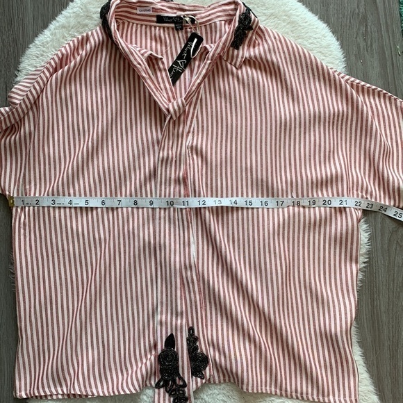 Velvet Heart  Retro 80s Ebroidered Neck Tie Button Down Shirt Size Large NWT - Picture 14 of 16